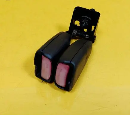 Volvo S60 Rear seatbelt buckle 9156906