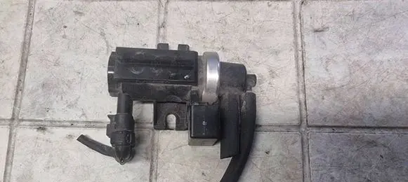 Mitsubishi Colt Vacuum valve A0051535528 05T074