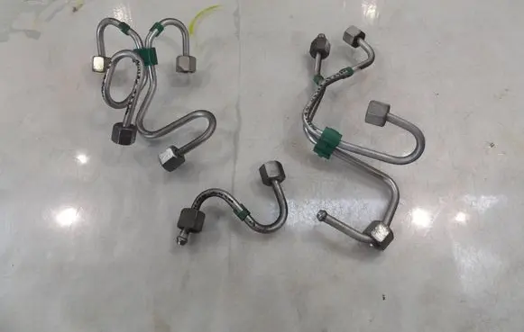 Nissan NV200 Fuel injector wires 