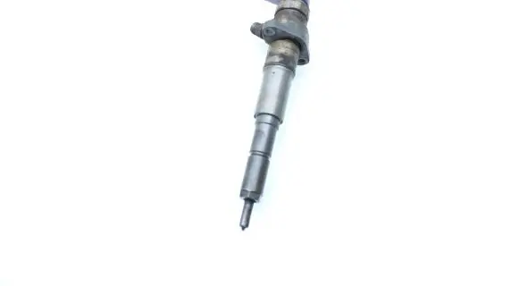 BMW X5 E53 Fuel injector 7789661