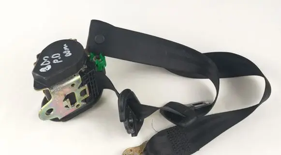 Audi A4 S4 B5 8D Front seatbelt 8D0857706D 560308200
