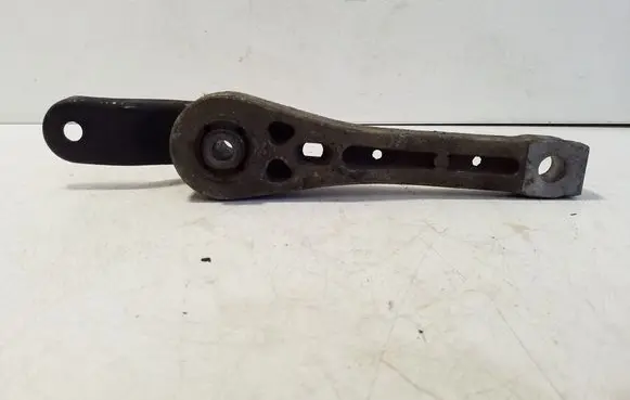 Volkswagen Golf V Engine mount bracket 1K019985