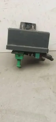 Peugeot 406 Glow plug pre-heat relay 39912580