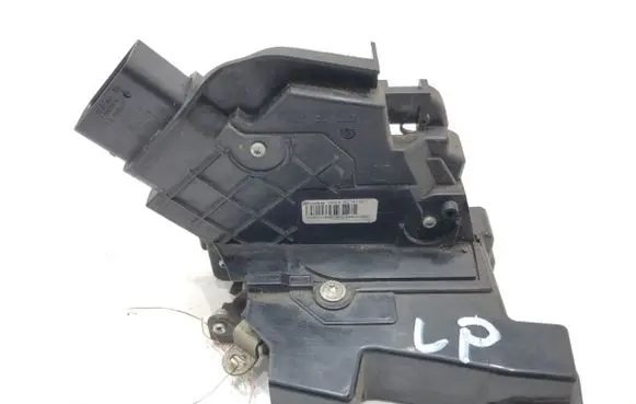 Ford Focus Front door lock 3M5AR21813ET