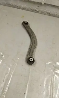 Mercedes-Benz C W205 Rear control arm A20407