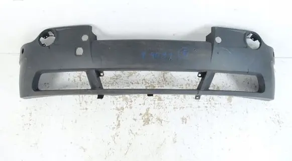 BMW X3 E83 Front bumper 3400897