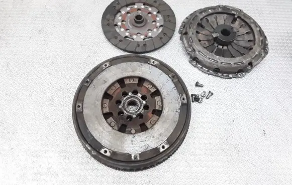 Peugeot 607 Clutch set kit 324024110 124025710