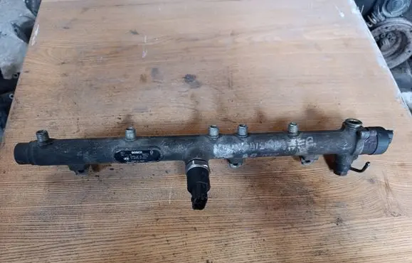 Hyundai Santa Fe Fuel main line pipe 0281002732 0445214075