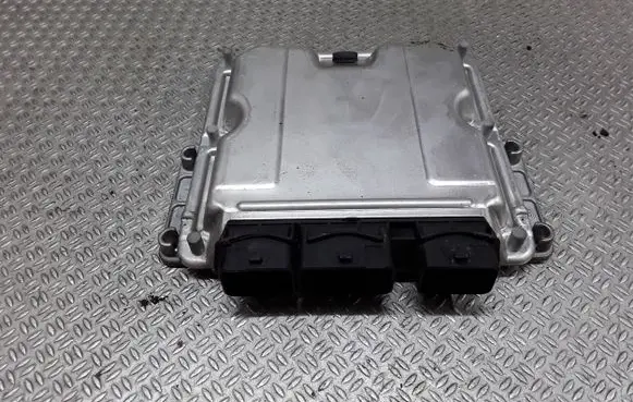 Citroen C5 Engine control unit/module 9657157080 0281011780