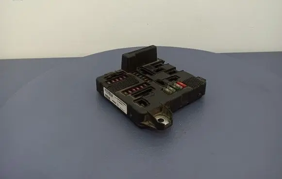 Renault Megane II Fuse box set 8200262385A
