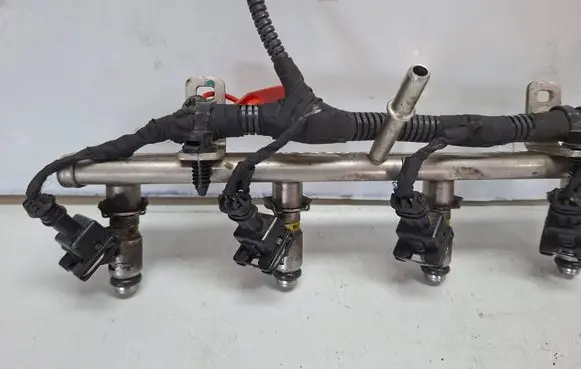 Fiat 500X Fuel injectors set S27612130 CB474A