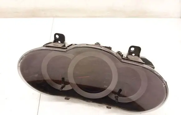 Toyota RAV 4 (XA30) Speedometer (instrument cluster) 8380042D03