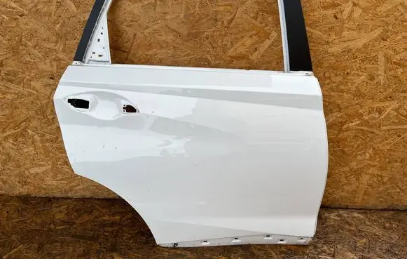 Hyundai Bayon Rear door 