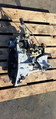 Peugeot 607 Manual 4 speed gearbox 20MB11