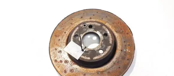 Mercedes-Benz E W212 Front brake disc ventiliuojamas