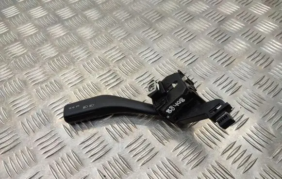 Volkswagen Golf VI Indicator stalk 1K0953513