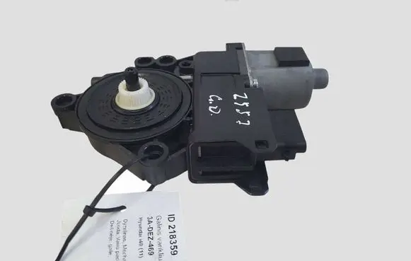 Hyundai i40 Rear door window regulator motor 1137328730