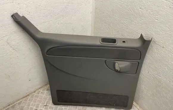 Chrysler Voyager Sliding door card RT351D5AD