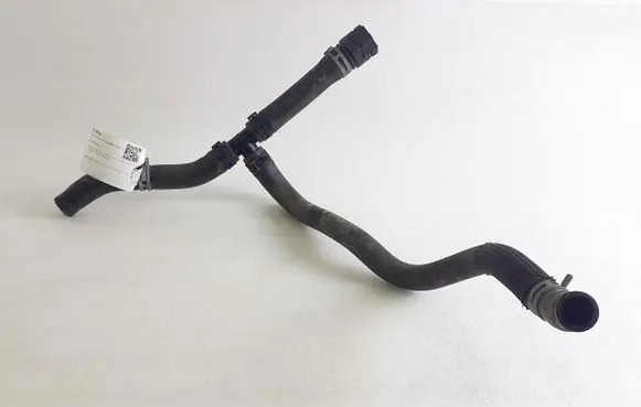 Chevrolet Camaro Engine coolant pipe/hose 84566995