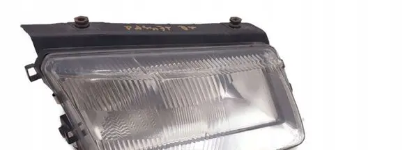Volkswagen PASSAT B5 Headlight/headlamp