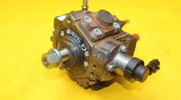 Peugeot 207 Fuel injection high pressure pump 9656300380