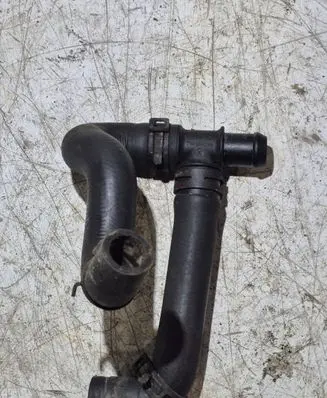 Volkswagen Transporter - Caravelle T5 Engine coolant pipe/hose 738000248