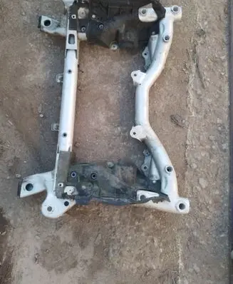 Mercedes-Benz E W212 Front subframe