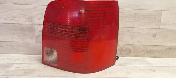 Volkswagen PASSAT B5 Rear/tail lights 3B9945112F