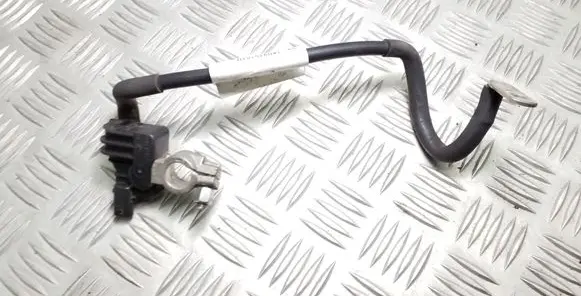 Volkswagen PASSAT B7 Negative earth cable (battery) 1K0915181H