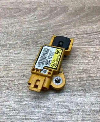 Opel Signum Airbag deployment crash/impact sensor 13102028
