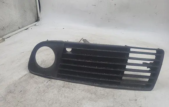 Audi A6 S6 C5 4B Front bumper lower grill 4B0807681S