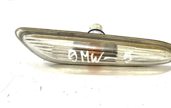 BMW 5 E60 E61 Front fender indicator light 24185L
