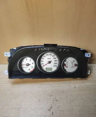 Nissan X-Trail T30 Speedometer (instrument cluster) PH015