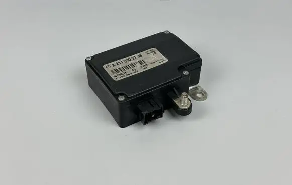 Mercedes-Benz E W211 Battery control module A2115402745 1300BE81 C199000002