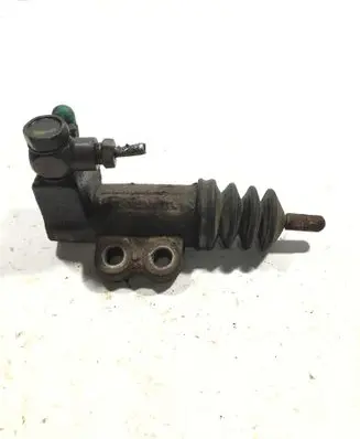 Clutch slave cylinder