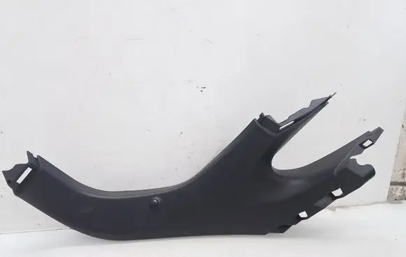 Honda Civic Tailgate/trunk side cover trim 84435