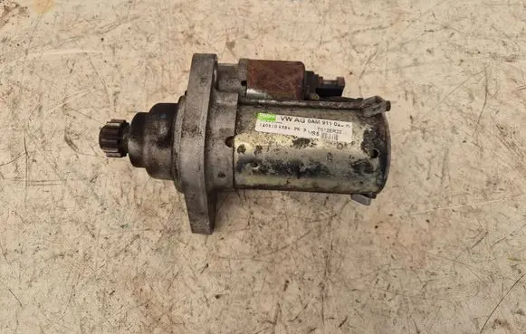 Volkswagen PASSAT B6 Starter motor 0AM911023K TS12ER22 1308104584