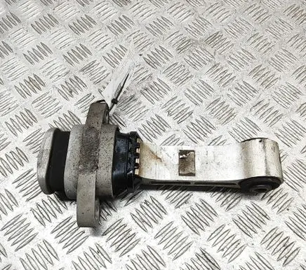 Engine mount bracket