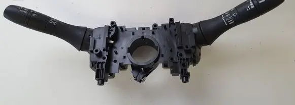 Nissan Pulsar Indicator stalk