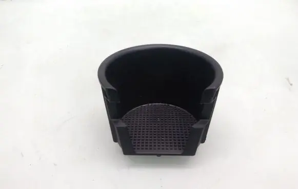 Land Rover Discovery 3 - LR3 Cup holder back FWW500052