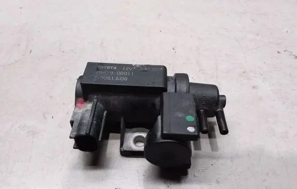 Toyota Corolla Verso AR10 Vacuum valve 258190R011
