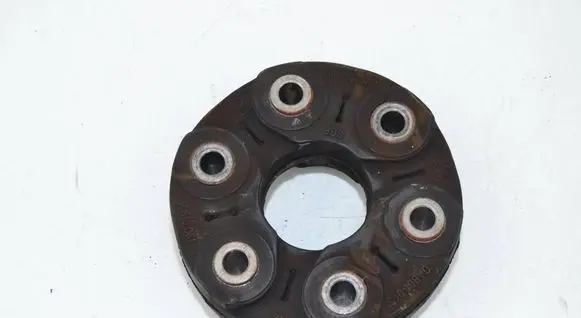 BMW 5 G30 G31 G38 Rear prop shaft donut coupling/joint 7610061 26117610061 7605629