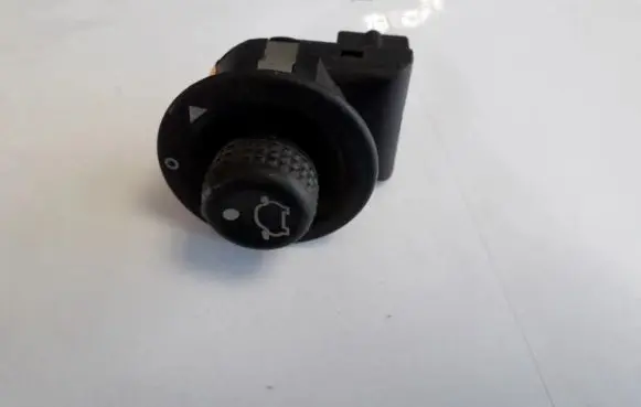 Ford Mondeo MK II Wing mirror switch 93bg17b676ba