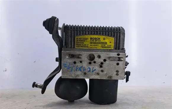 Mercedes-Benz E W211 ABS Pump