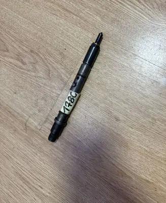 Fuel injector