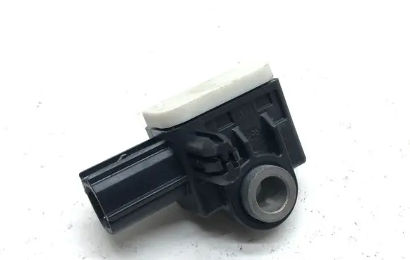 Volvo S60 Airbag deployment crash/impact sensor 31334336