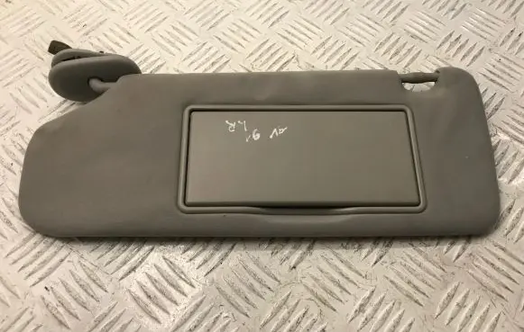 Toyota Avensis T250 Sun visor 7432005151B1