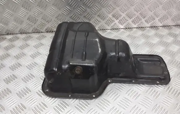 Toyota Corolla E120 E130 Oil sump