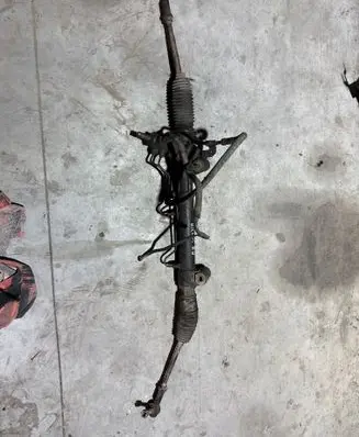 Toyota Hilux (AN10, AN20, AN30) Steering rack