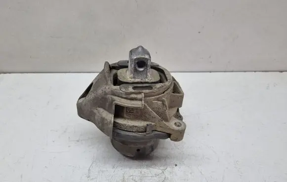 BMW X3 F25 Engine mount bracket 6785714